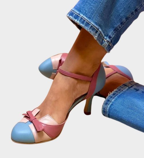 JULIA – Eleganta sandaler med klackar