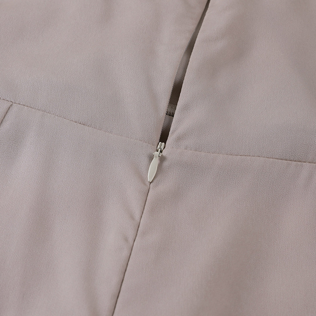 Nora – Elegant axelbandslös klänning